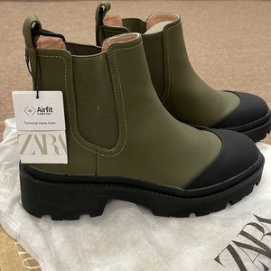 Zara Boots Size 39 (8)
